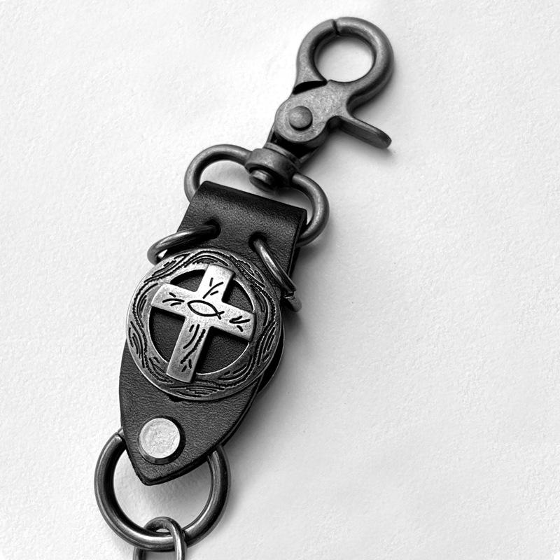 Artistic High Street Retro Double Buckle Chain - Versatile Metal Waist Cross Chain for Men and Women.