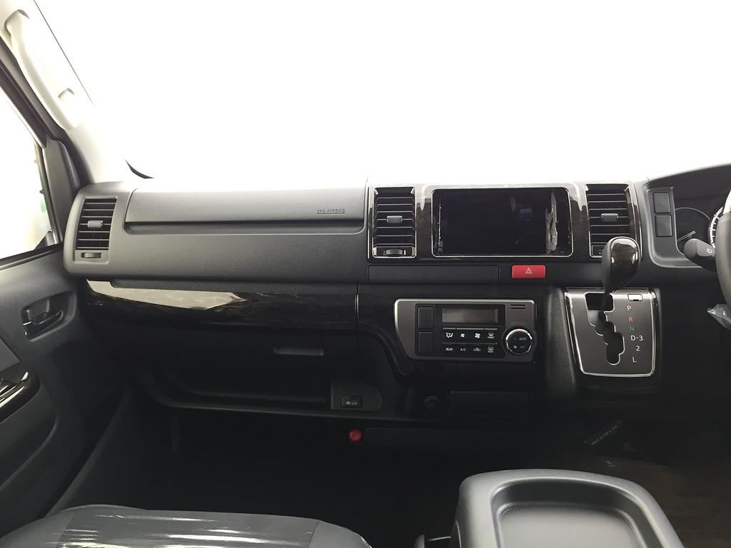 Dark Prime Mahogany Panel 3P for Toyota Hiace 4th Generation and Later (Narrow)