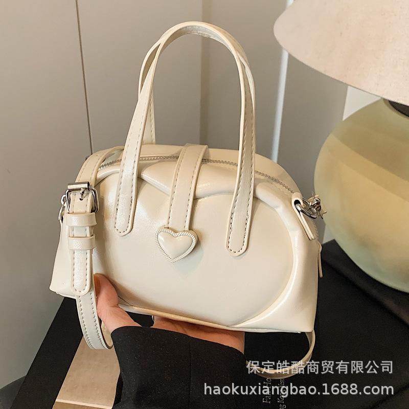 Crossbody bag women's bag 2025 new summer super hot small bag casual Korean version handbag popular small square bag this year