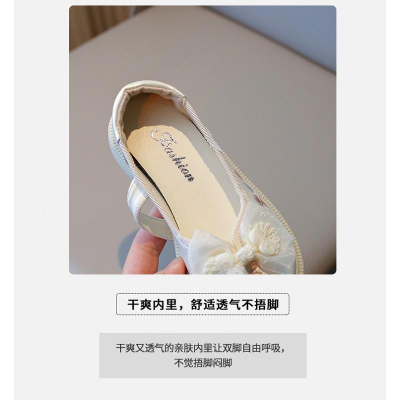 Girls Traditional Chinese Style Embroidered Flat Shoes With Bowknot Hanfu Costume Princess Dress-Up Footwear