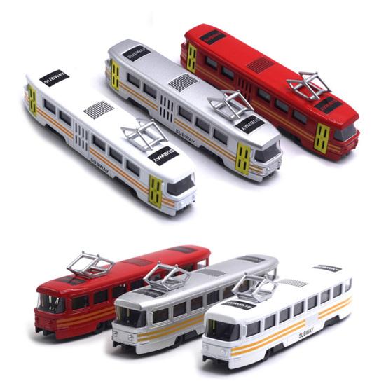 Classic Train Tram Diecast Pull Back Model with LED Music Developmental Kids Toy