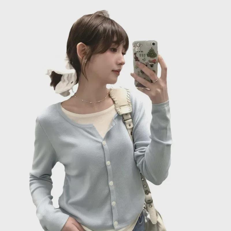 Niche Contrast Color Cardigan T-Shirt: Slim Fit, Single-Breasted, Long-Sleeved, Autumn Top.