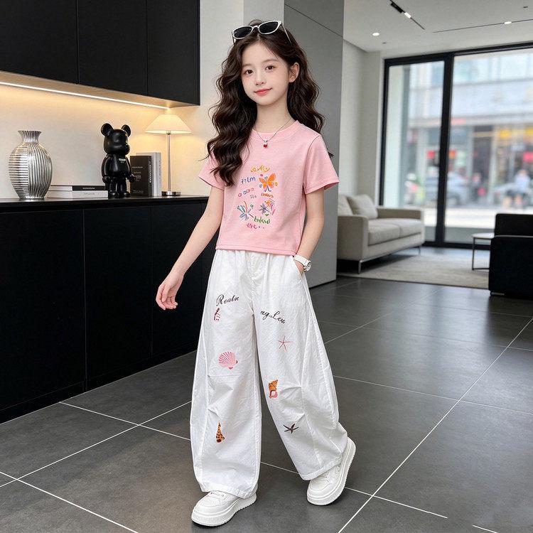 Sommer-Cartoon-T-Shirt & Weitbeinige Hosen Set für Mädchen - Stylisches Lässiges Zweiteiler für Mittlere & Große Kinder, Kollektion 2026.