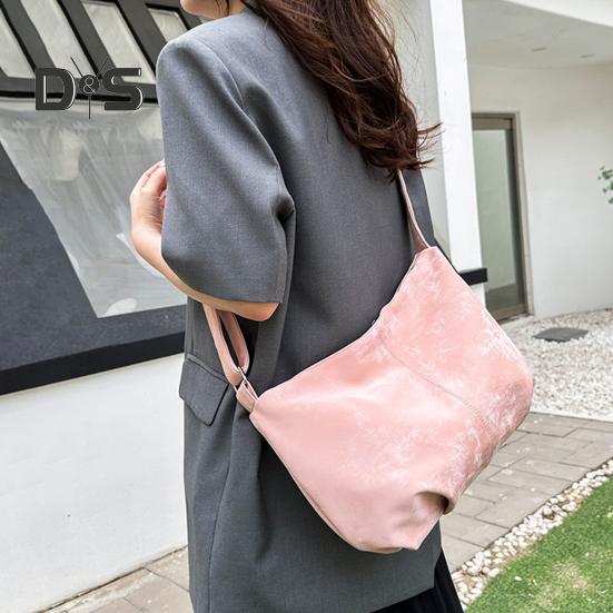 Women Crossbody Bag Large Capacity Crescent Satchel Casual Solid Color Shoulder Bag with Adjustable Strap for Daily Life Travel Shopping