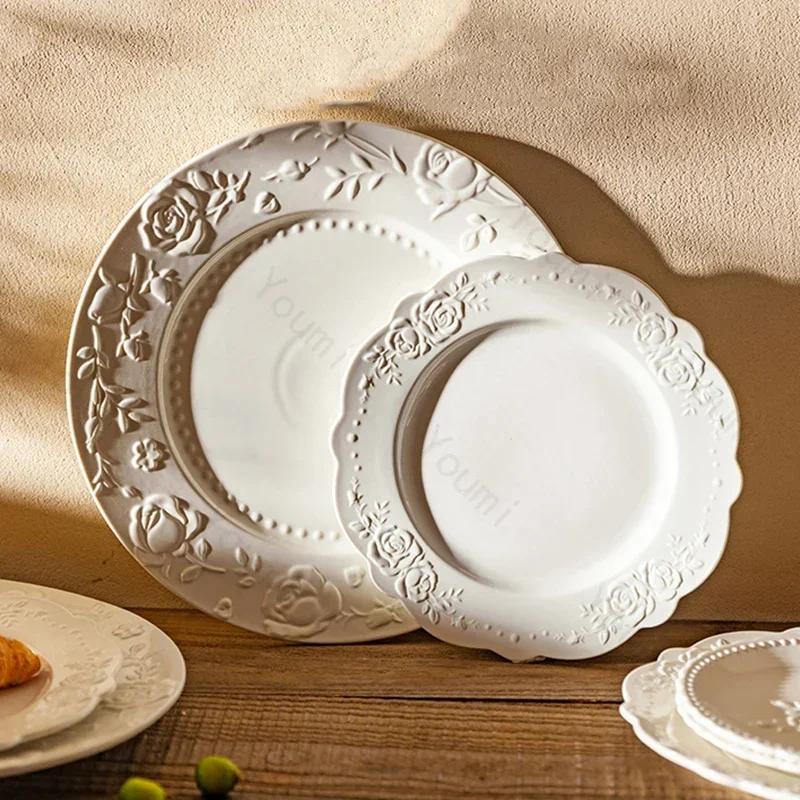 Pure White Relief Flowers Dining Plate Retro French Style Ceramic Plates Light Luxury Household Salads Desserts Plate Tableware