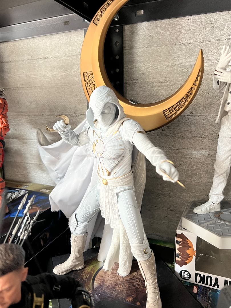 

[USED] Hot Toys Moon Knight