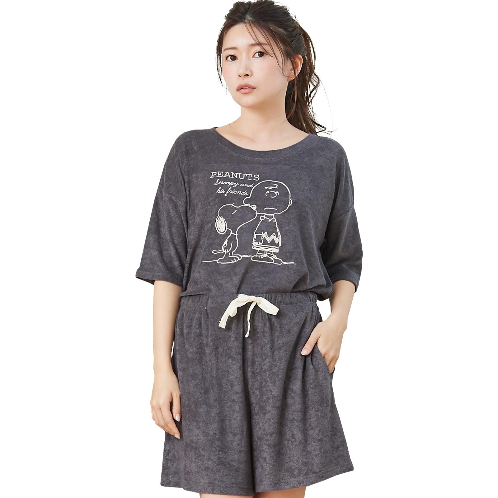 

Snoopy Room Wear Pajamas Short Sleeve Shorts Top and Bottom Set QWSN05 Gray [Luanna Jena] Women s & (Charcoal (Charlie Brown))
