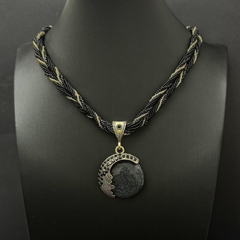 1PC European and American Bohemian style imitation gemstone pendant necklace handmade rice beads woven ethnic style retro sweater chain