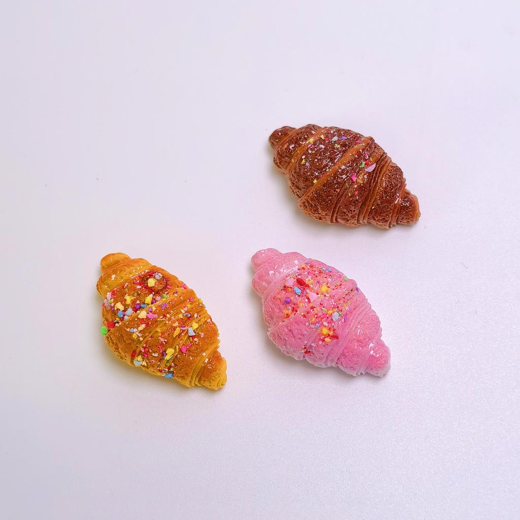 100pcs Cute Resin Mini Simulated Bread Food Play Flatback DIY for Kitchen Doll House Decoration Fairy Garden Miniatures