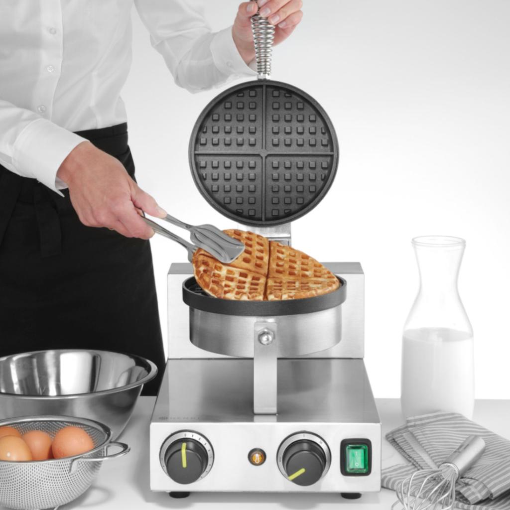 Single Round Waffle Maker for Belgian Waffles, Teflon, Diameter 190 - Hendi 212172