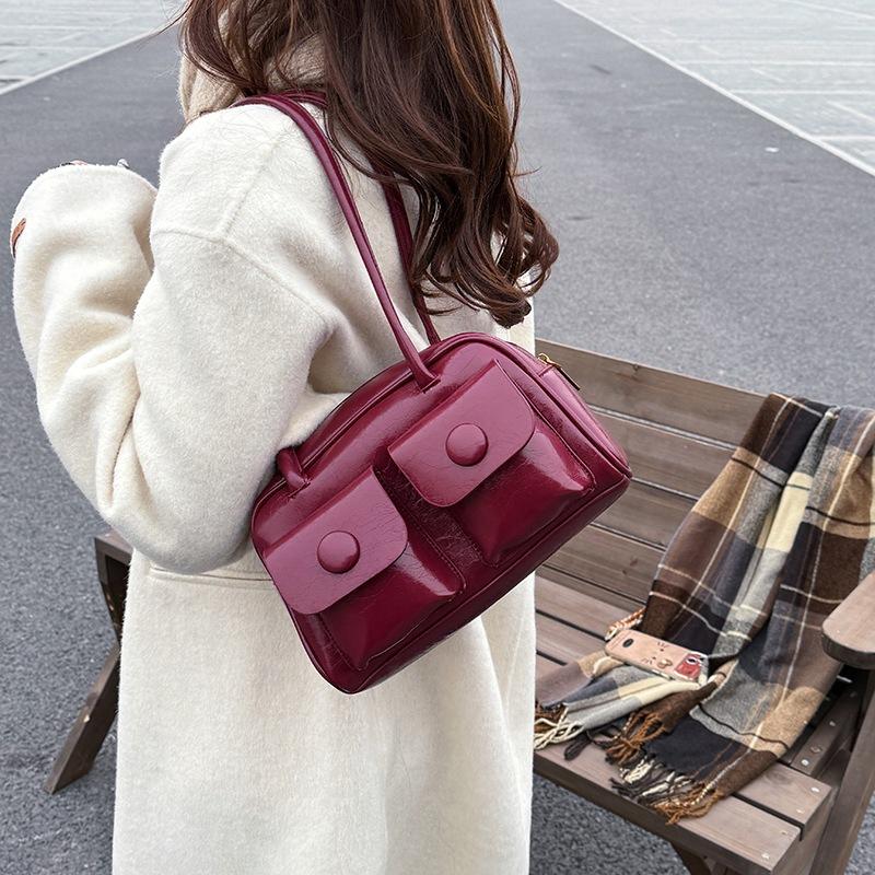 

Модная трендовая многокарманная сумка женская 2025 осень и зима новая большая вместимость ретро сумка под мышкой сумка-мессенджер для通勤 25*11*15