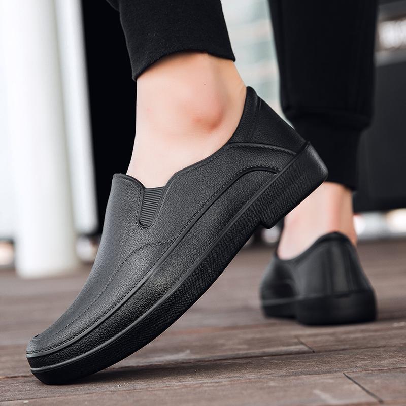 Hotel Chef Shoes Four Seasons New Waterproof Skid-proof Oil-proof Kitchen work shoes Men's light EVA Outdoor Garden Rain Boots