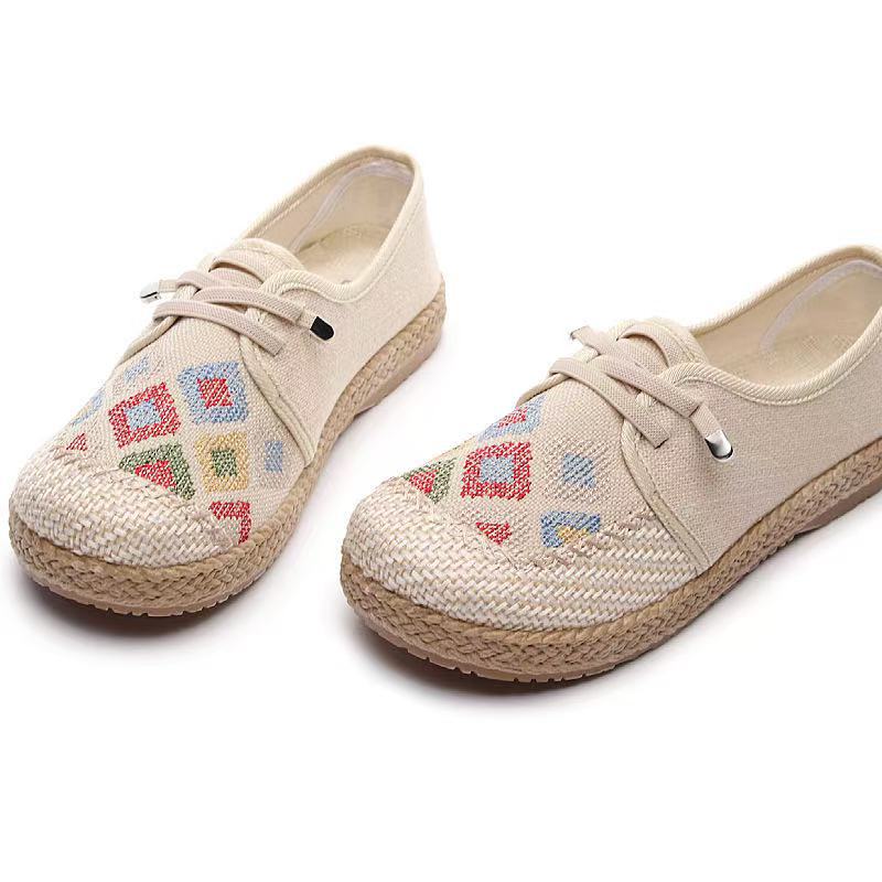 New Old Beijing Cloth Shoes Embroidered Women's Shoes Non-slip Soft Sole Middle-aged and Elderly Mother Shoes Retro Ethnic Style Flat-soled Single S