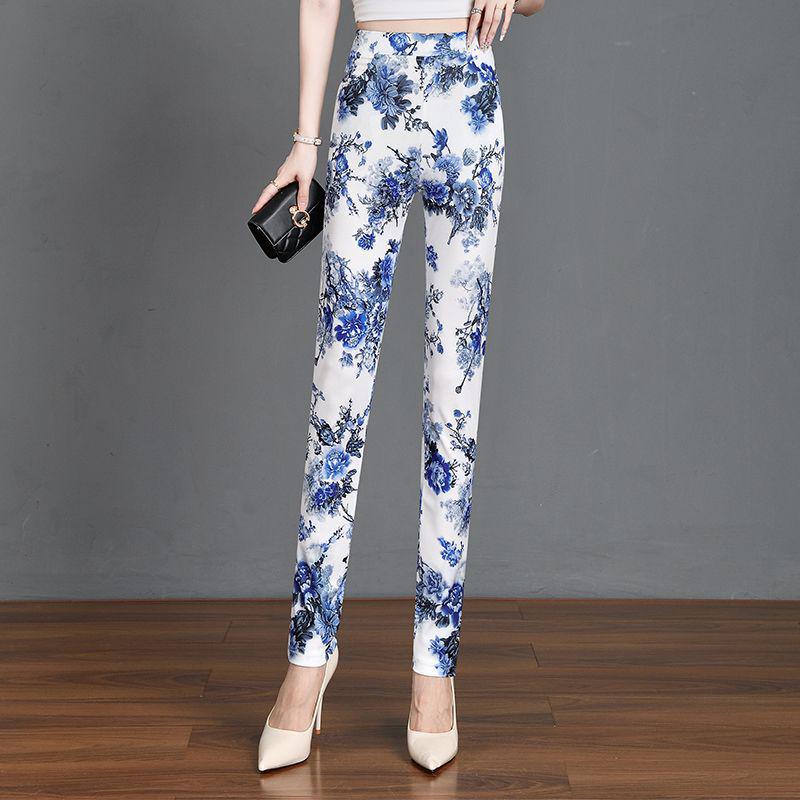 Versatile Floral Plaid Slimming Pants for Women - 2024 Summer, Elastic Waist, Long and Tight-fitting.