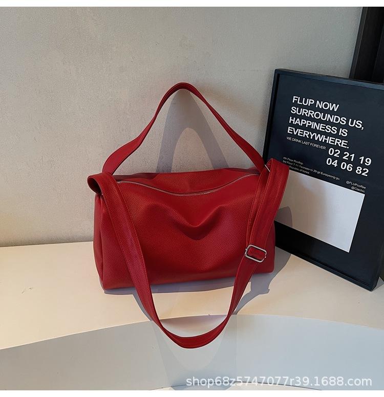 Large Capacity PU Soft Leather Bag Women's 2025 New Fashion Casual Messenger Bag High Sense Solid Color Commuter Armpit Bag