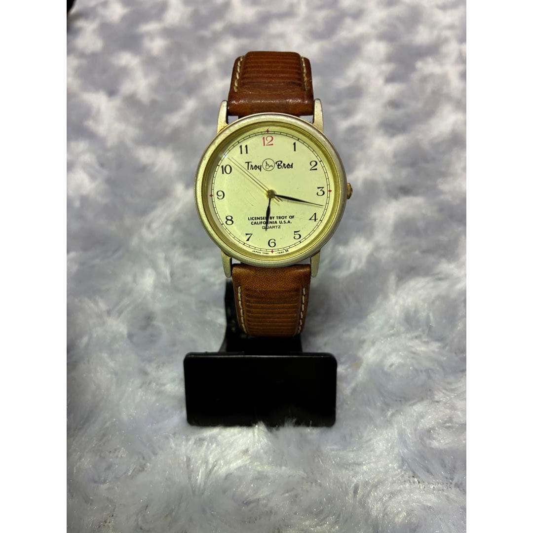 Used Beautiful itemTory Burch analog quartz watch