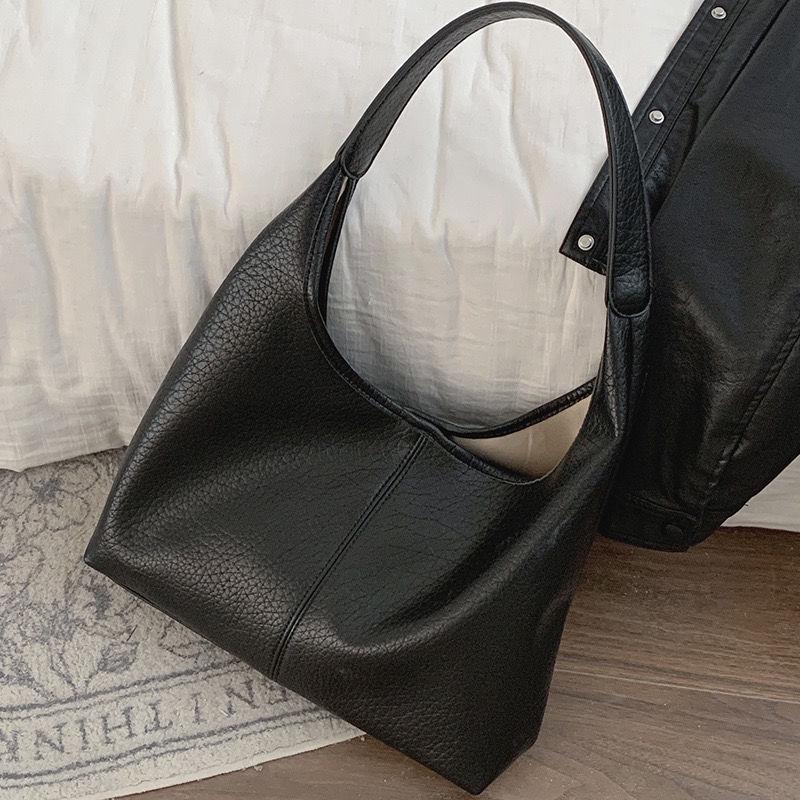 

Женская ретро текстурированная мягкая сумка-тоут 2025 – Универсальная наплечная сумка для простых поездок на работу чёрный