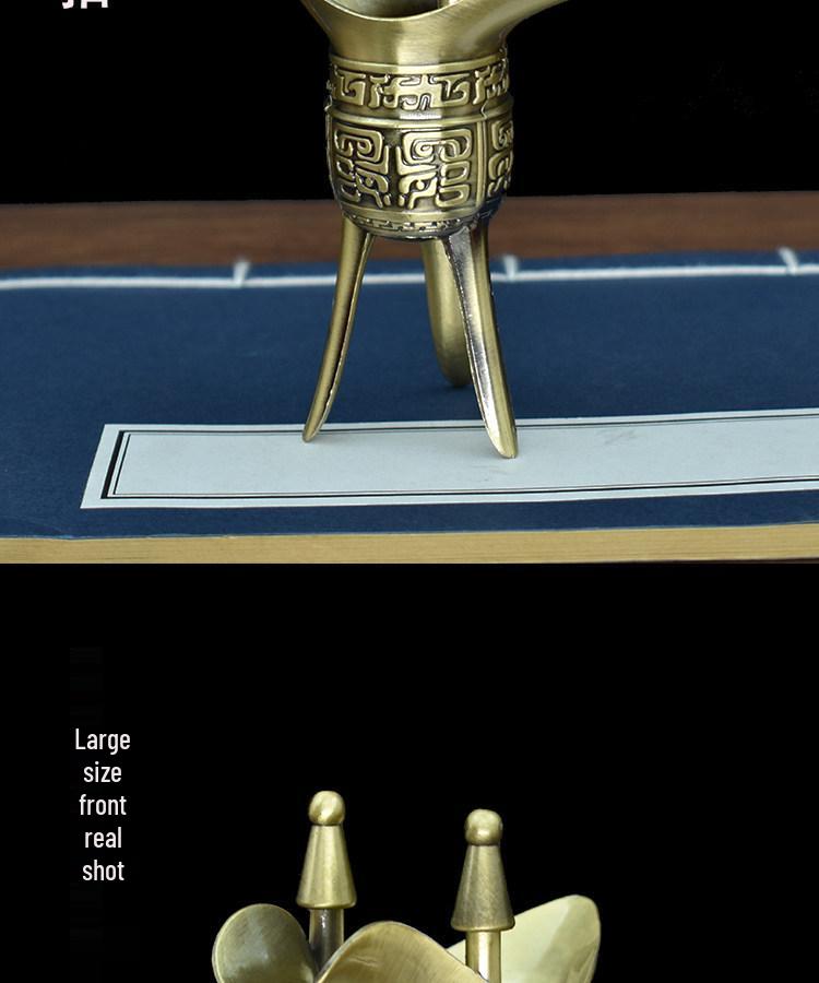 Antique Imitation Bronze Qianlong Jue Cup – Three-Legged Wine Vessel for Weddings and Film Props