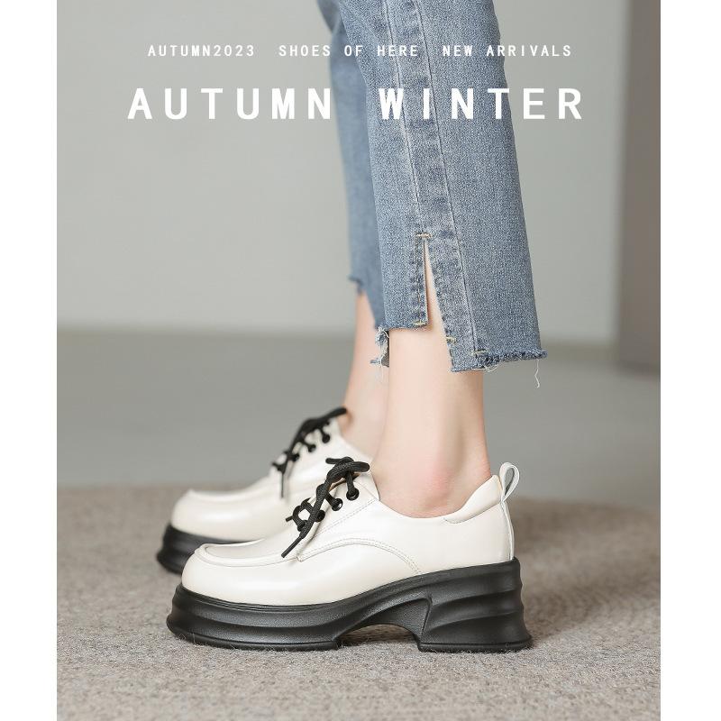 

Short man increases height thick-soled spring new white muffin single shoes women s lace-up small leather shoes 34 білий