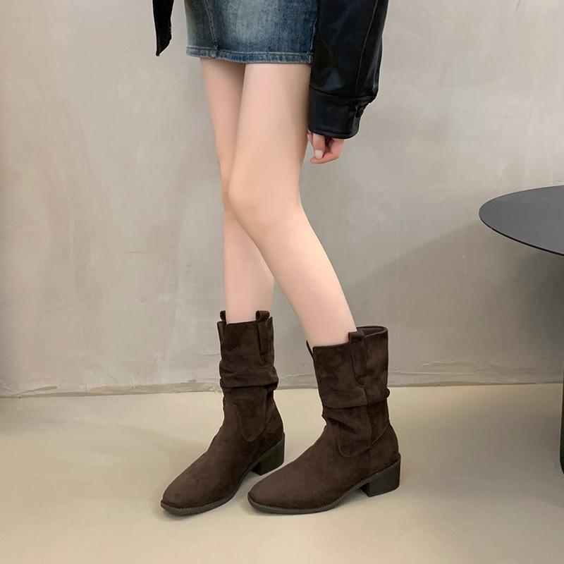 Retro Style Square Head Thick Heel Pleated Piled Boots Women's 2025 New Autumn and Winter Versatile Small Medium Tube Fashion Boots