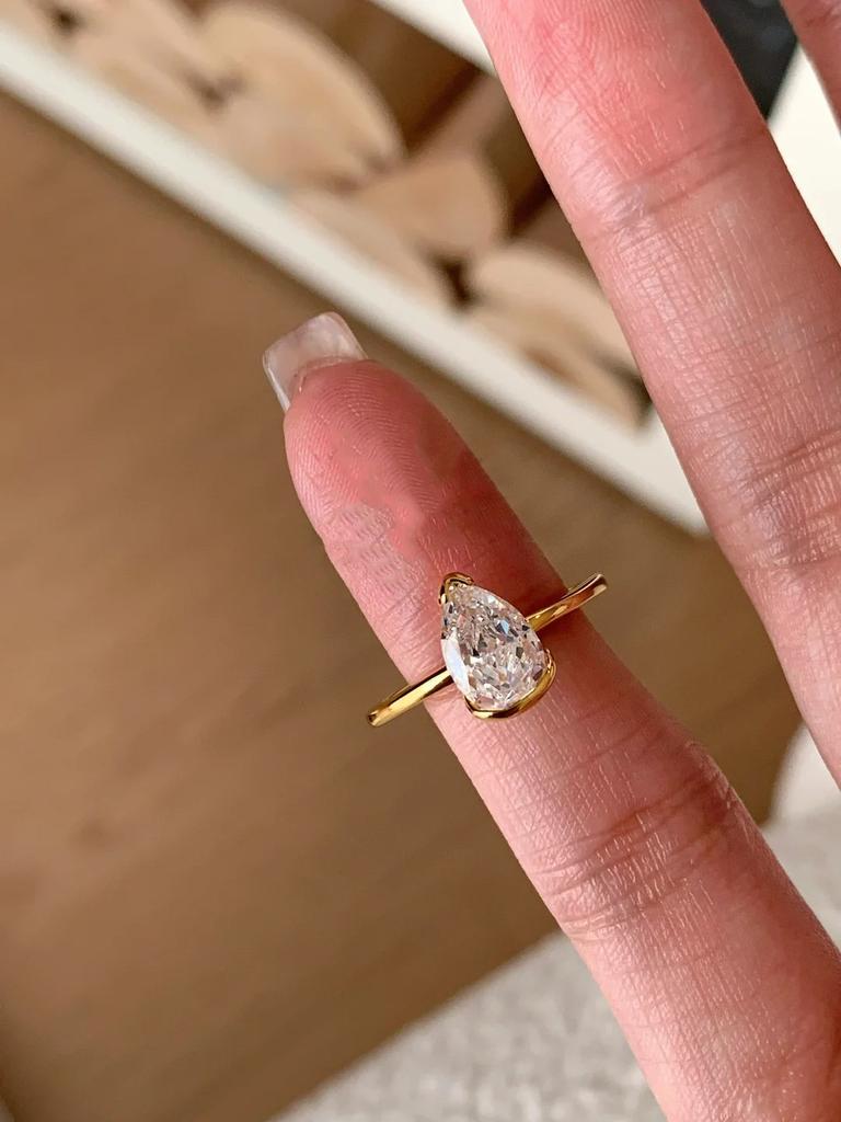 High-end Moissanite Princess Cut Ring With Gorgeous Pear Drop Shape For Women