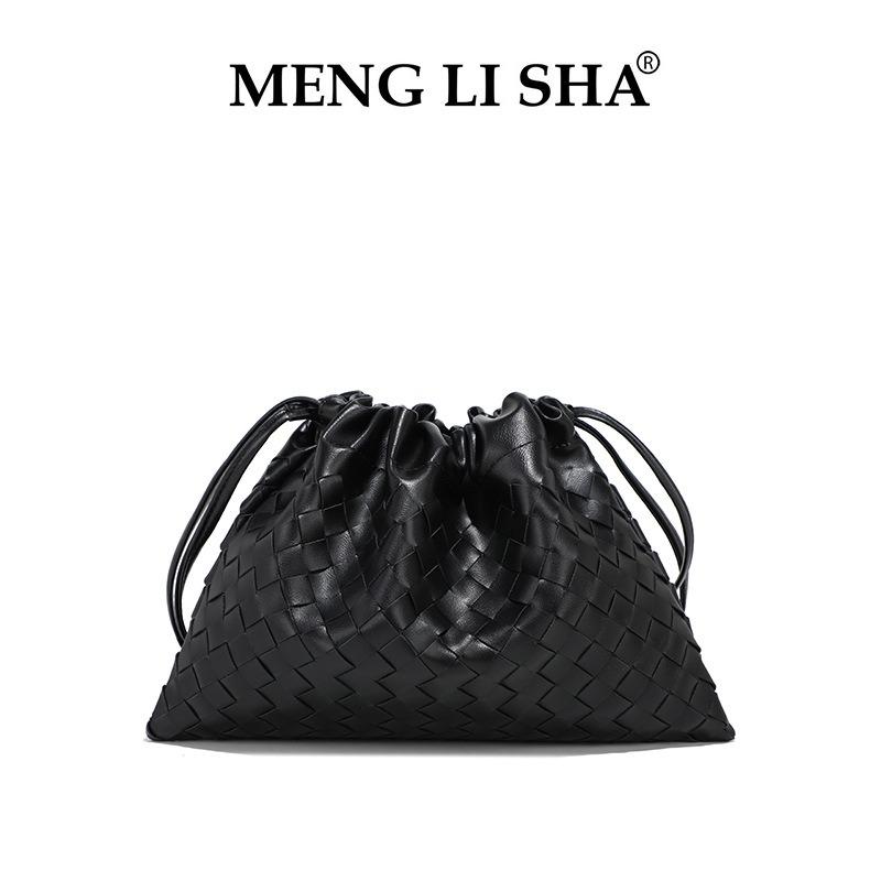 Premium sense single shoulder armpit woven pleated cloud bag women commuter versatile hand carry crossbody drawstring garbage bag