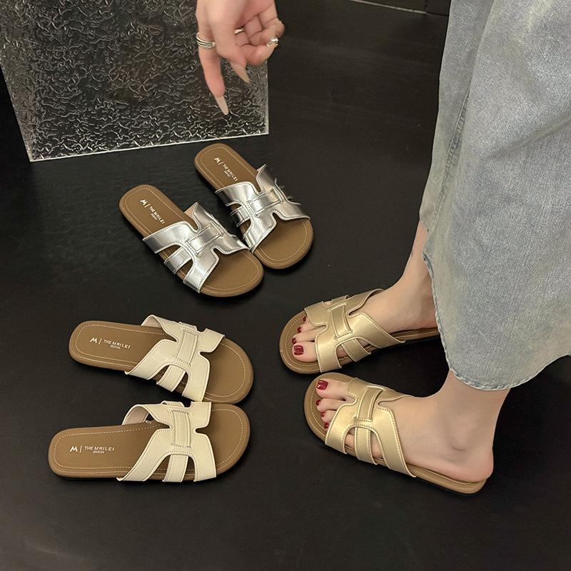 Retro Small Fragrant Flat-bottomed Slippers for Women In Summer, Elegant Open-toed Hollowed-out One-pedal Vacation Beach Cool Slippers for Women