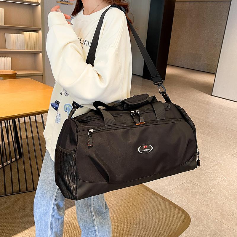 Short-distance large-capacity decompression hand-held travel bag fashion leisure household seasonal clothing storage with shoe compartment luggage bag