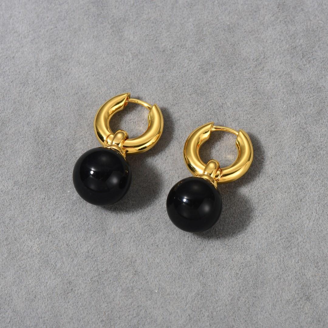 

Black Agate Simple Niche Design Sense High-End Versatile Earrings Can Be Worn In Two Ways Women S Earrings French Earrings