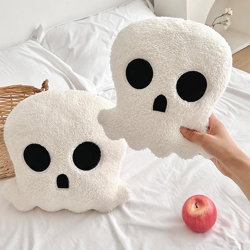 Cartoon Skull Cushion With Plush Cover For Halloween Party Decor And Home Use