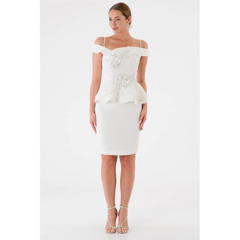 

Женское вечернее платье с вышивкой на бретельках Экрю OMIRE