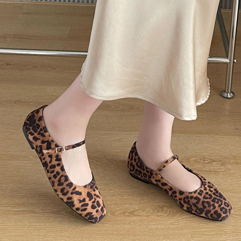 Fashion Big Size 43 Footwear Leopard Print Women Mary Janes Shoes Female Designer Shallow Fashion Buckle Strap Ladies Flat With Shoes