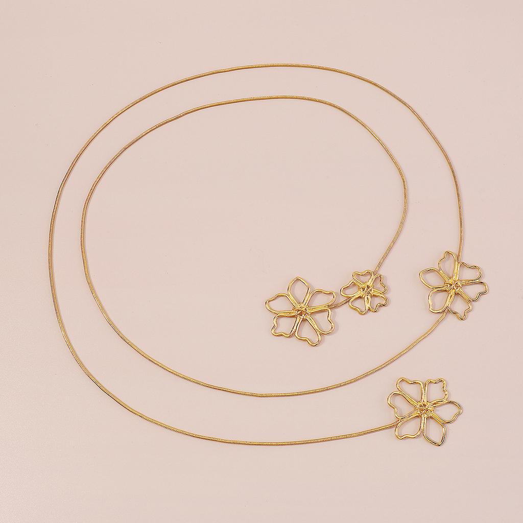 Minimalist Hollow Flower Y-shaped Necklace for Women Delicate Floral Brass Long Snake Chain Party Fashion Jewelry Gift