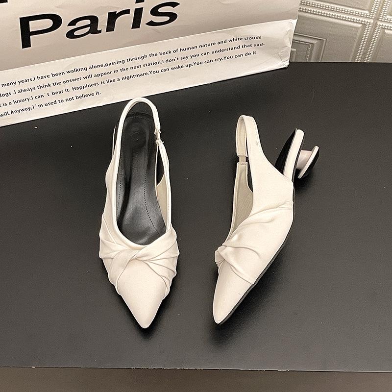 Niche Design Sense Fashionable Bag Head Sandals Women's Summer New Pointed Head Outer Wear Thin Heel Shallow Mouth Women's Shoes Tide