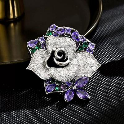 Rose Brooch, Fashionable and Versatile, Anti-glare Pin, Design Sense, Niche Brooch Accessory