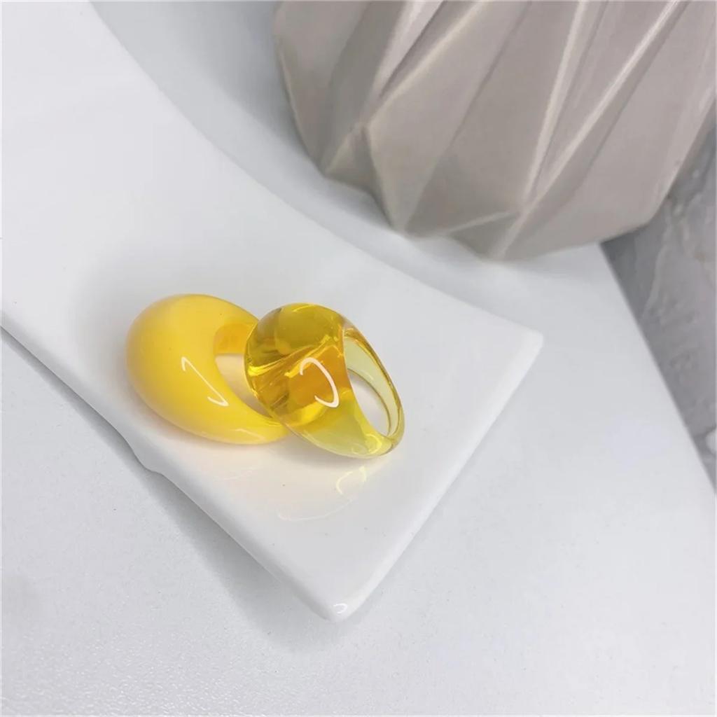 Retro  Cool Colorful Clear Resin Oval Rings Charm Acrylic Water Droplets Shape for Women Girls Travel Summer Popular Jewelry