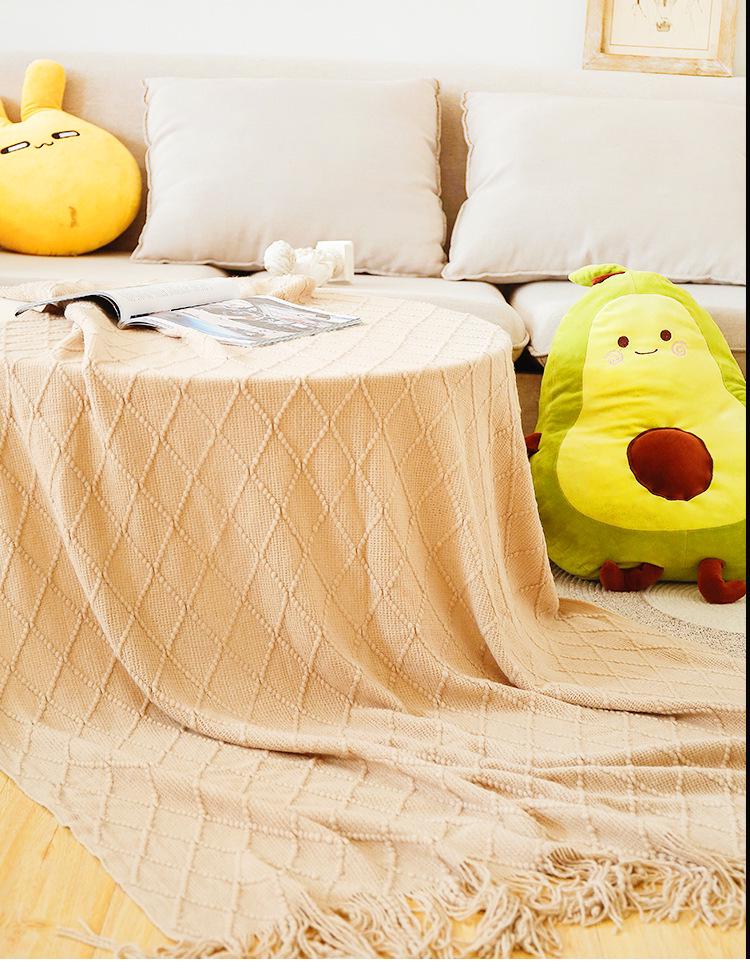 Strickdecke mit Quasten im nordischen Stil - Sofa, Bett oder Nickerchengebrauch