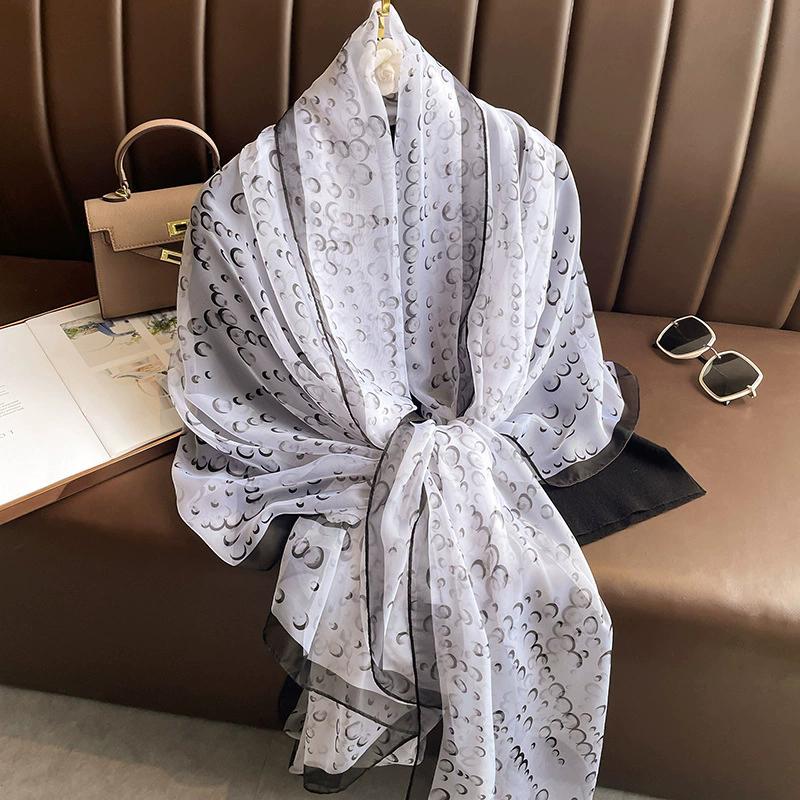 New Beach Stoles Sunscreen Wraps Shawls Silk Scarf Spring Foulard Female Hijab Scarves Wraps for Women Hijab Headband Bandana