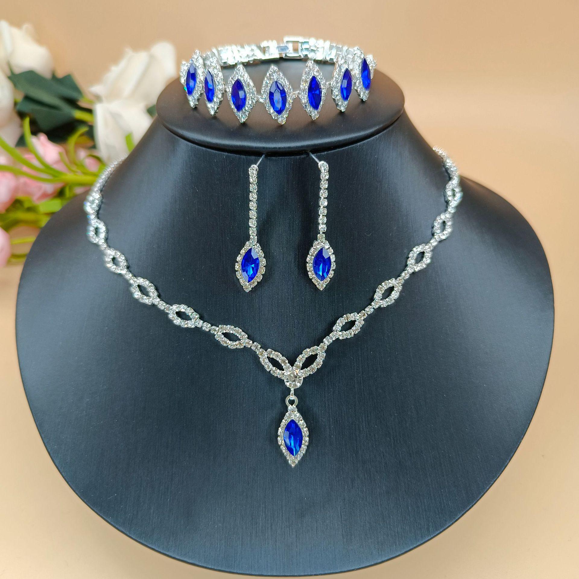 

Королевский синий бриллиант Свадебное колье и серьги - Элегантные свадебные ювелирные аксессуары