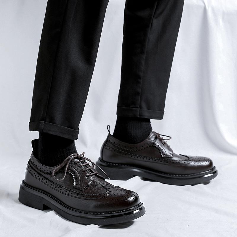 Men Casual Leather Shoes brogue Fashion Brand Classic Men business Shoes Black Breathable wedding party Lace-Up Men Shoes