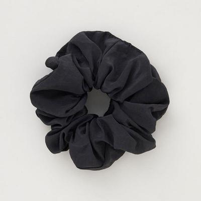 THE RYE Silky Scrunchie M(Charcol)
