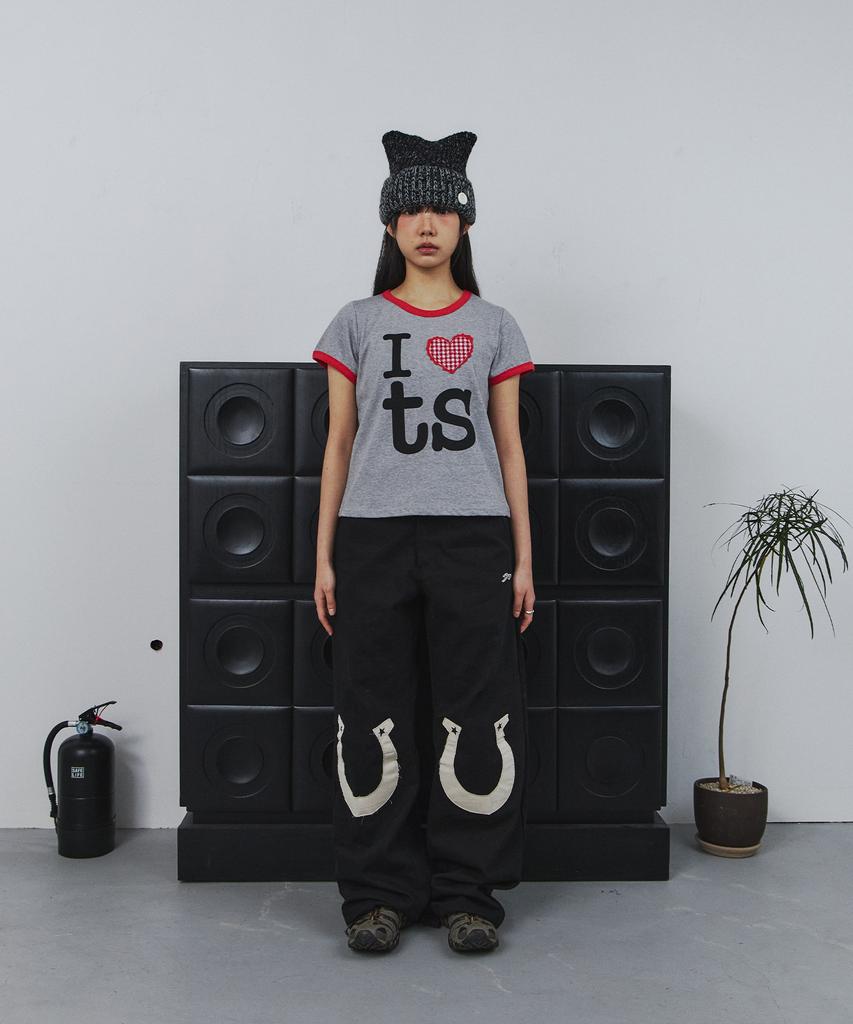 Tansanmageunesyum Heart Ringer T-Shirt (Gray)