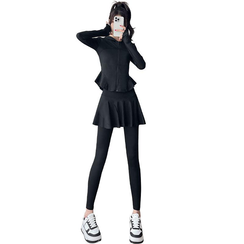 Dámská sportovní sada na badminton a jógu pro podzim/zimu 2024: Špičkové sako, sukně, kalhoty, fitness oblečení