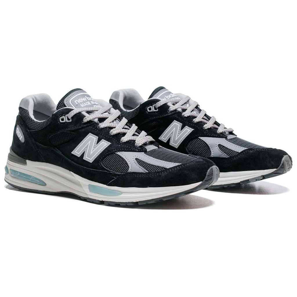 New Balance 991v2 Made In England Black Unisex Sneakers Grey U991BK2