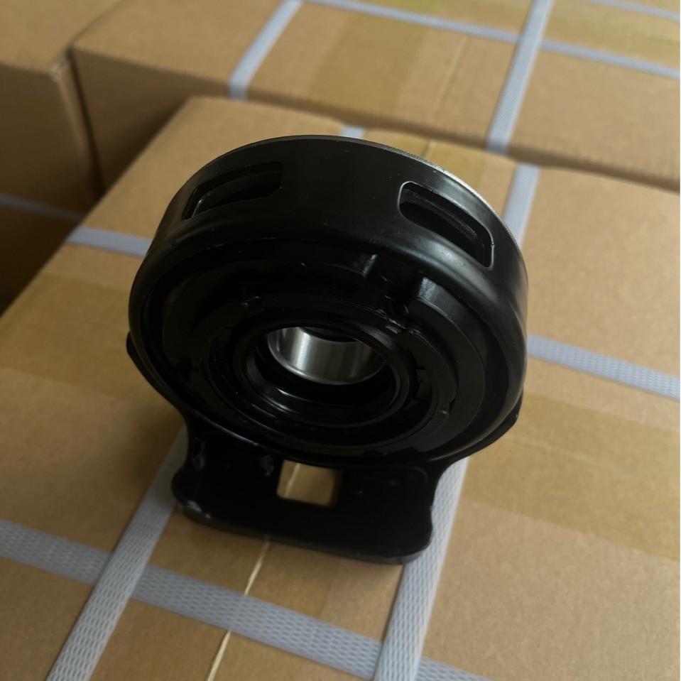 Пыльник ШРУСа и Резиновая Опора Карданного Вала для SsangYong Rexton Кронштейн 3320009413 32