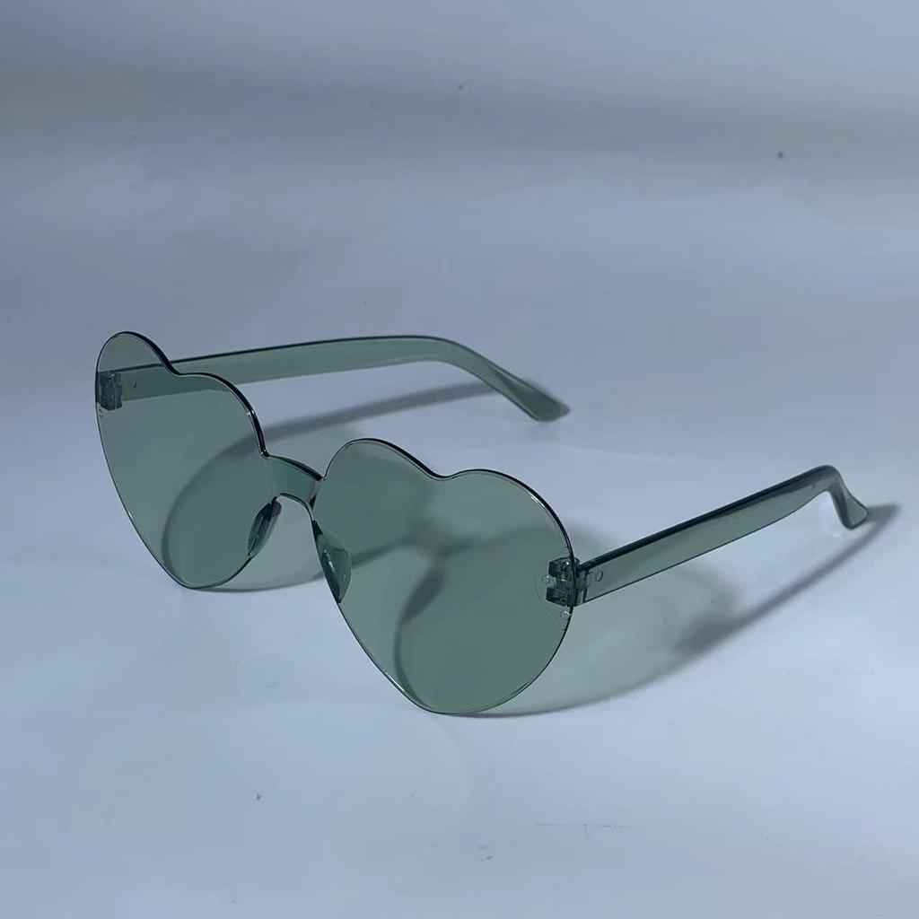 Peach Heart-Shaped Jelly Color Sunglasses: European & American Style