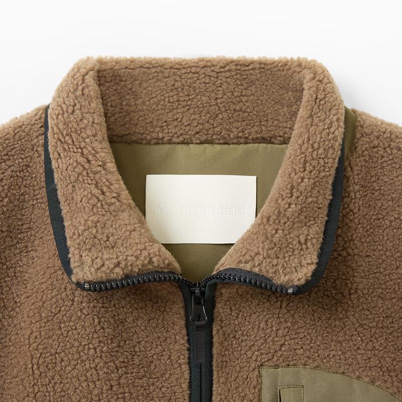 Broadcast Women's Short Lamb Wool Blend Vest