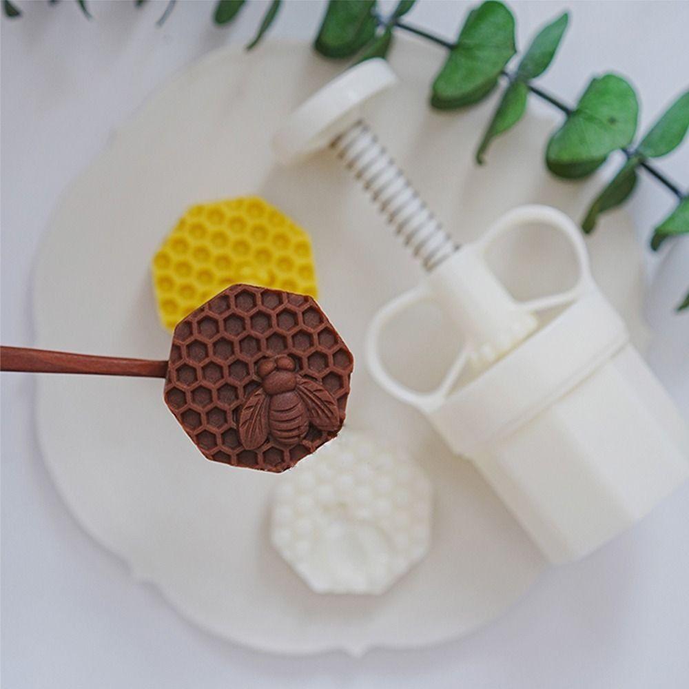 Honeycomb Shape Pastry Mold Hand Press Mung Bean Cake Mold Honeycomb Moon Cake Mold  Kitchen Baking
