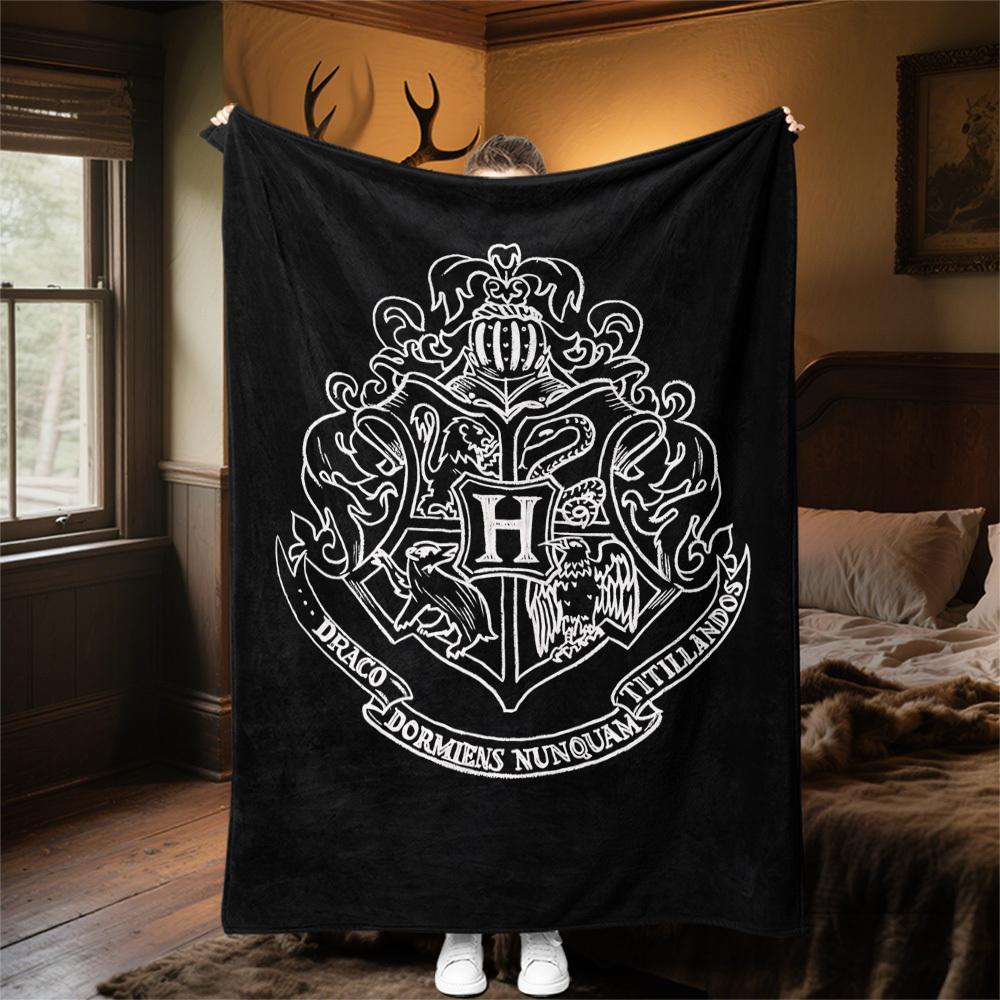1pc Hogwarts Crest Raven Snake Eagle Outdoor Flannel Throw Blanket All Season Soft Warmth,Home Decor 1031238