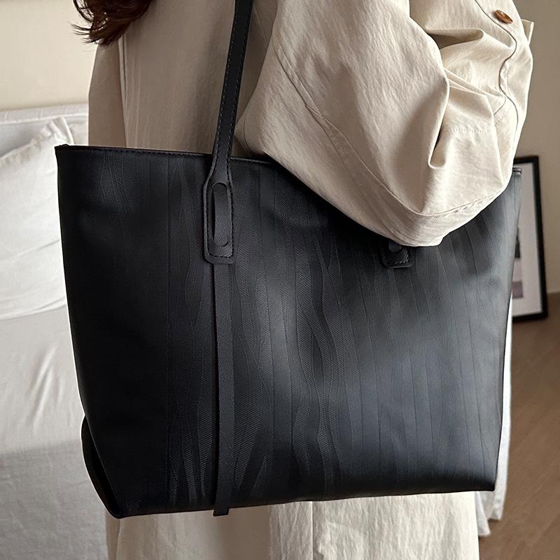 

Сумка-тоут класса Premium Sense большой вместимости, универсальная сумка через плечо, модная сумка для поездок на работу чёрный